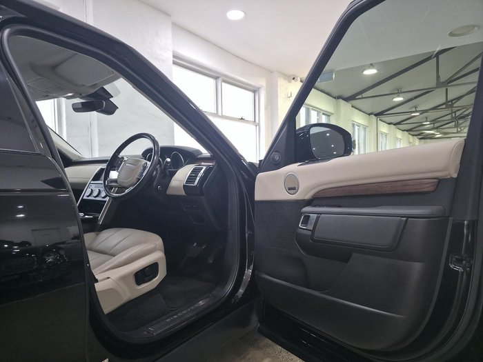 2018 Land Rover Discovery TD6 HSE