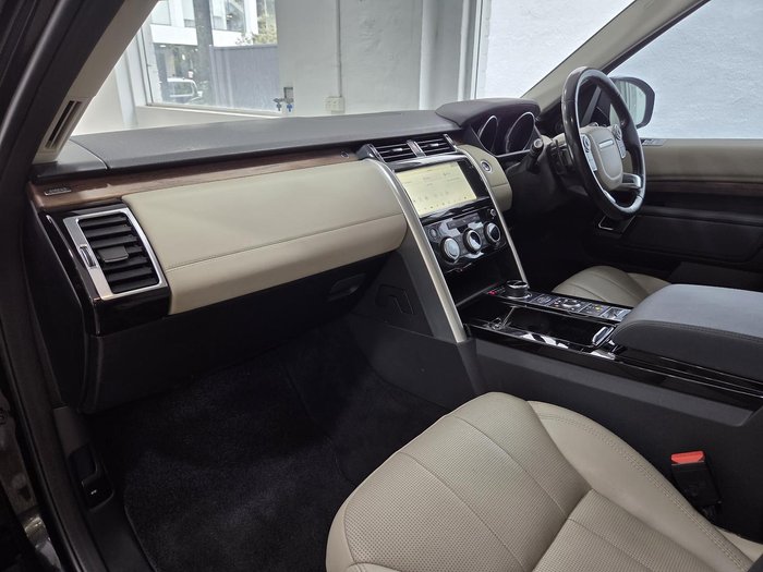 2018 Land Rover Discovery TD6 HSE