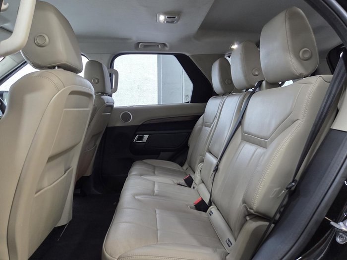 2018 Land Rover Discovery TD6 HSE