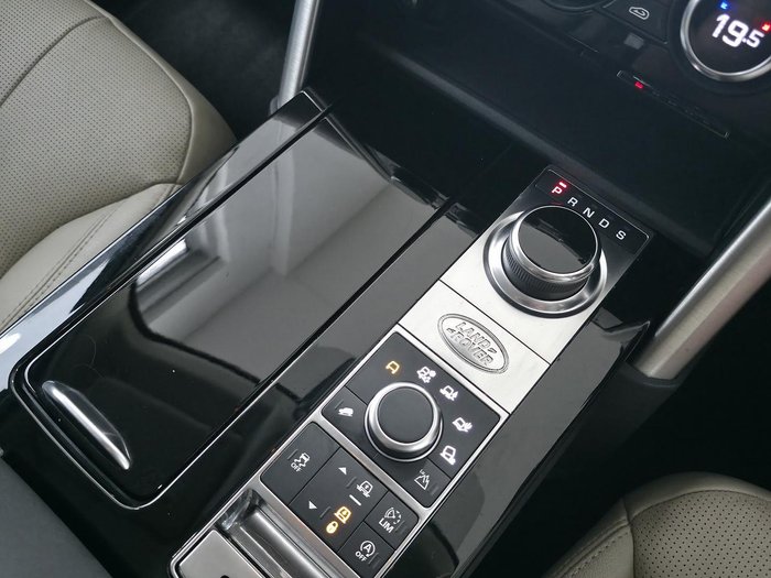 2018 Land Rover Discovery TD6 HSE