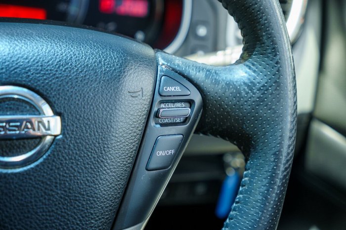 2009 Nissan Maxima 250 ST-L