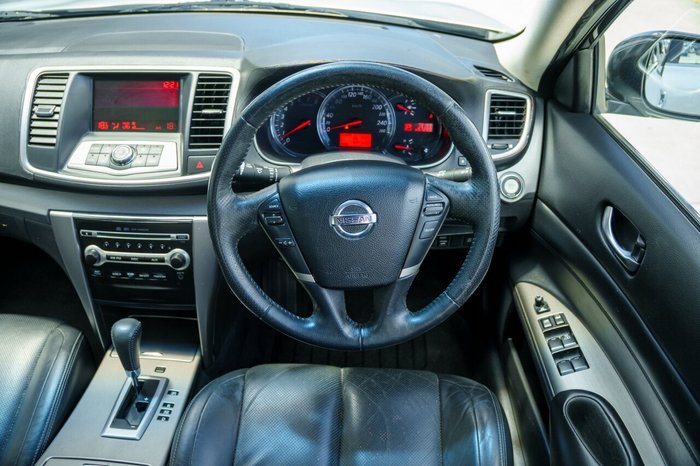 2009 Nissan Maxima 250 ST-L