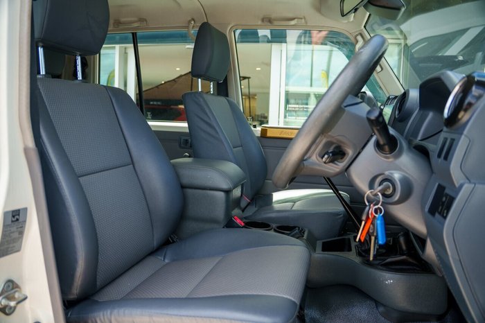 2023 Toyota Landcruiser Workmate