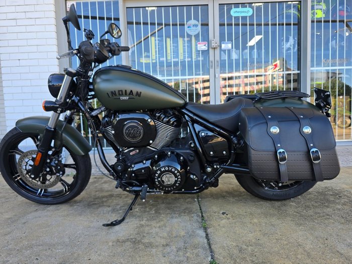 2023 INDIAN CHIEF DARK HORSE Green