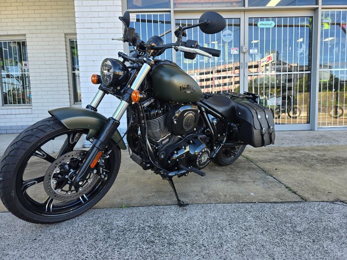 2023 INDIAN CHIEF DARK HORSE Green