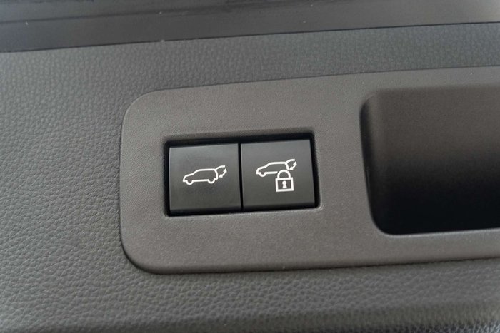 2023 Toyota Landcruiser Sahara