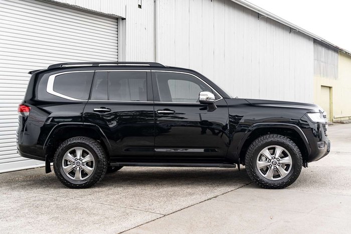 2023 Toyota Landcruiser Sahara