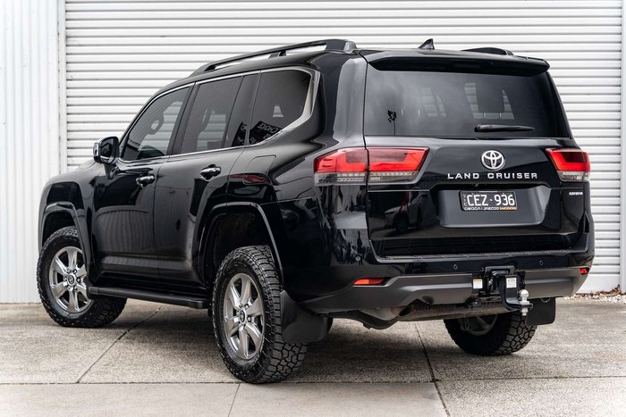 2023 Toyota Landcruiser Sahara
