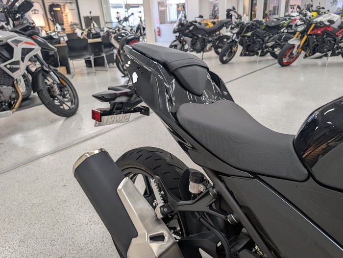 2021 Kawasaki NINJA 400 Black