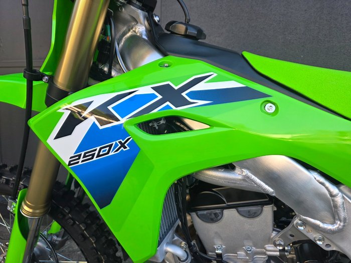 2026 Kawasaki 2026 Kawasaki 250CC KX250X Motocross GREEN