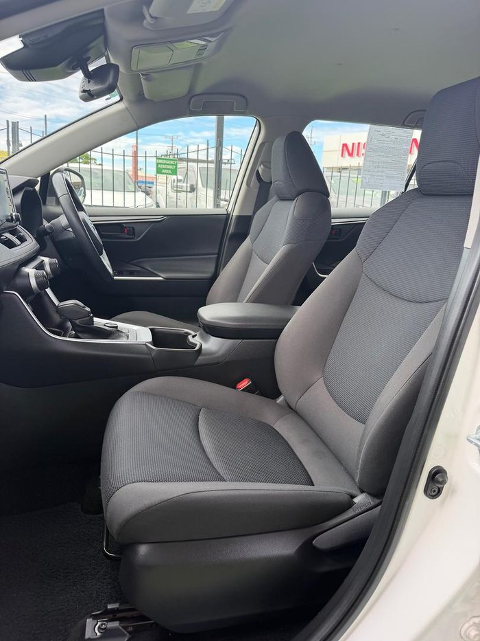 2022 Toyota RAV4 GX