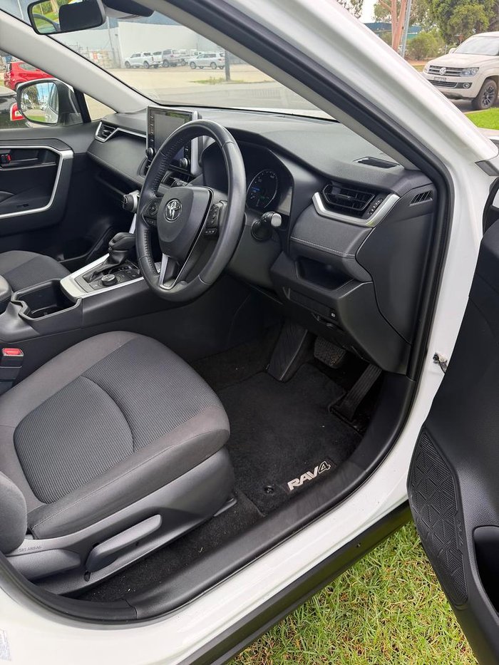 2022 Toyota RAV4 GX