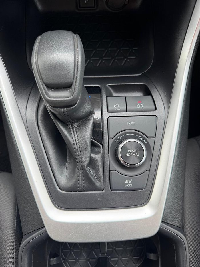2022 Toyota RAV4 GX
