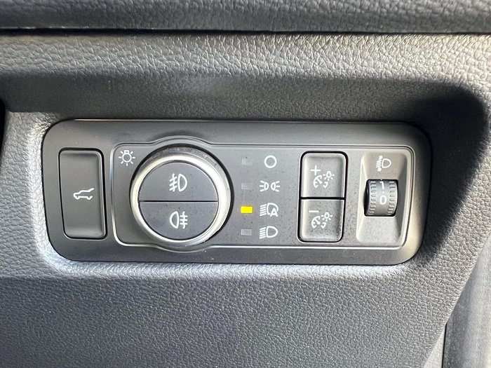 2025 Ford Everest Sport