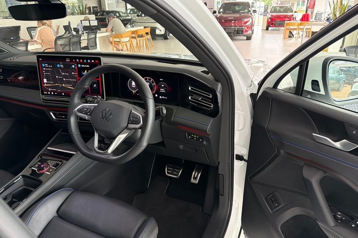 2025 Volkswagen Tiguan 195TSI R-Line