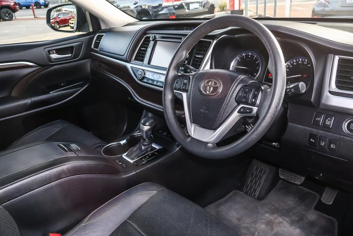2014 Toyota Kluger Grande