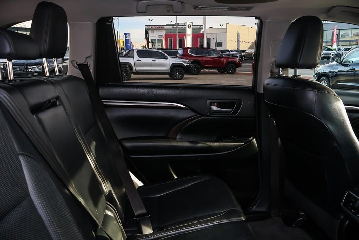 2014 Toyota Kluger Grande
