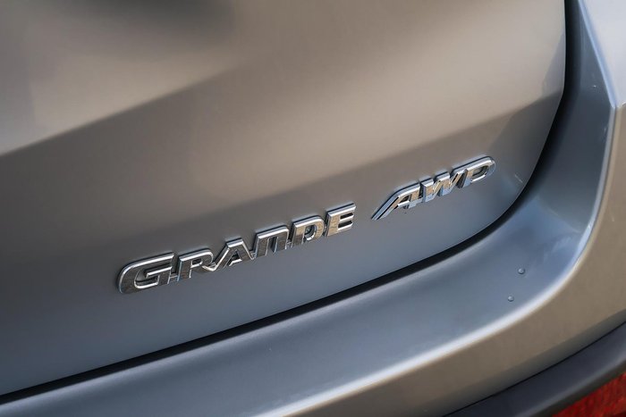 2014 Toyota Kluger Grande