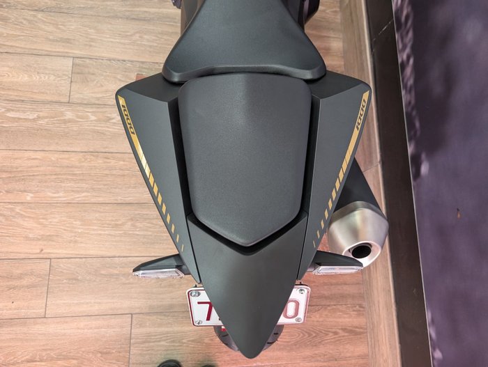 2025 Honda CB1000 HORNET SP Black