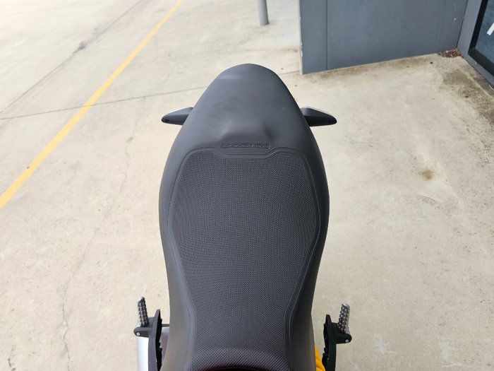 2021 DUCATI MONSTER 659 (ABS) Red