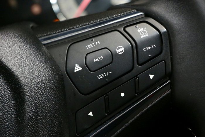 2022 Isuzu MU-X LS-T