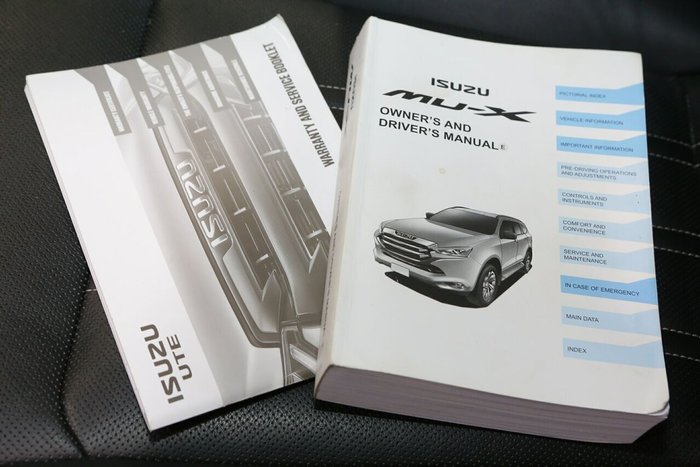 2022 Isuzu MU-X LS-T