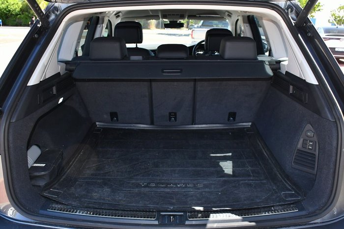 2024 Volkswagen Touareg 210TDI Elegance