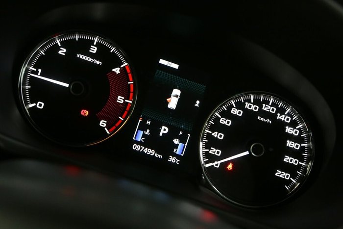 2021 Mitsubishi Pajero Sport GLS