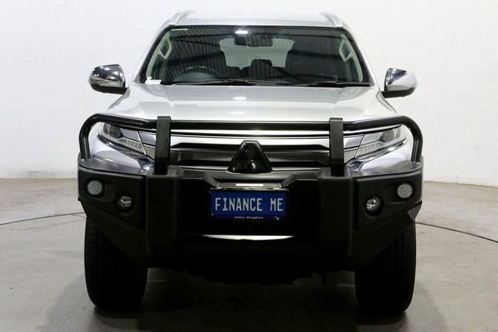 2021 Mitsubishi Pajero Sport GLS