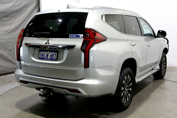 2021 Mitsubishi Pajero Sport GLS