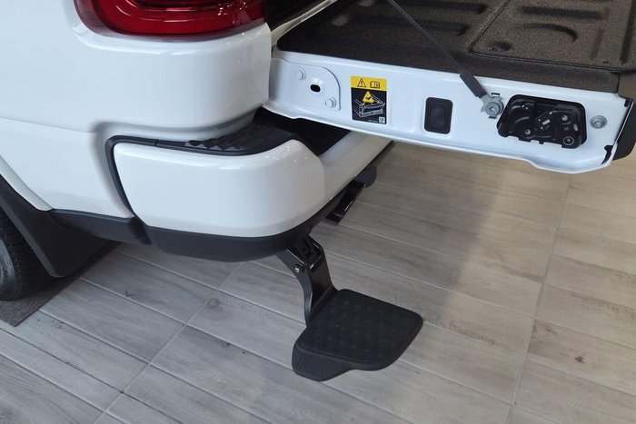 2025 RAM 1500 Limited Hurricane HO RamBox