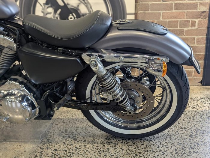 2016 Harley-Davidson Seventy-Two (XL1200V) Sportster