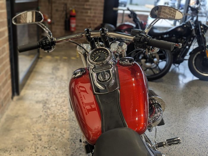 2012 Harley-Davidson Dyna Fat Bob 103 (FXDF) Dyna Orange