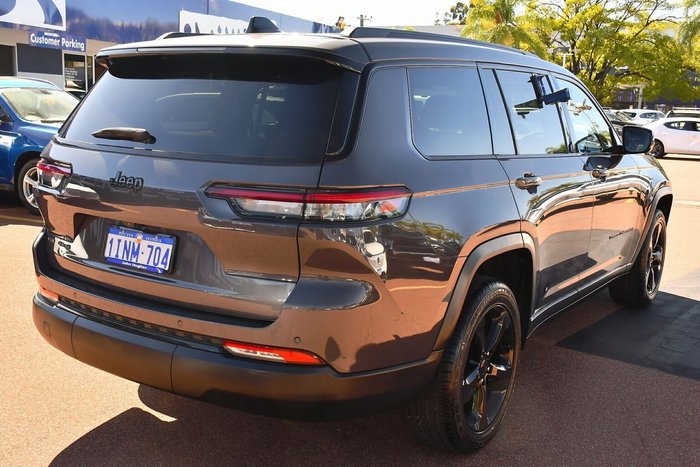 2023 Jeep Grand Cherokee Night Eagle