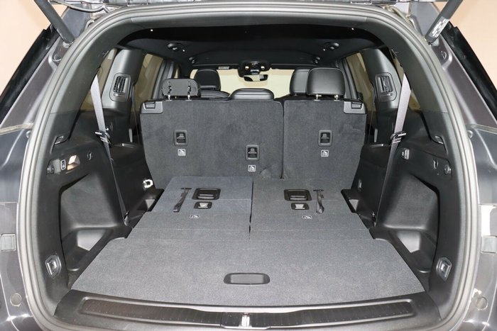 2023 Jeep Grand Cherokee Night Eagle