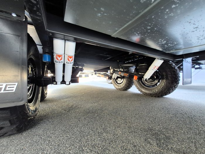 2026 Prime Edge Warrior 22.6 Rear Bunks