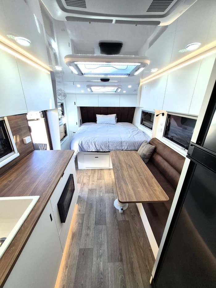 2026 22.6 Rear Bunk Warrior Prime Edge