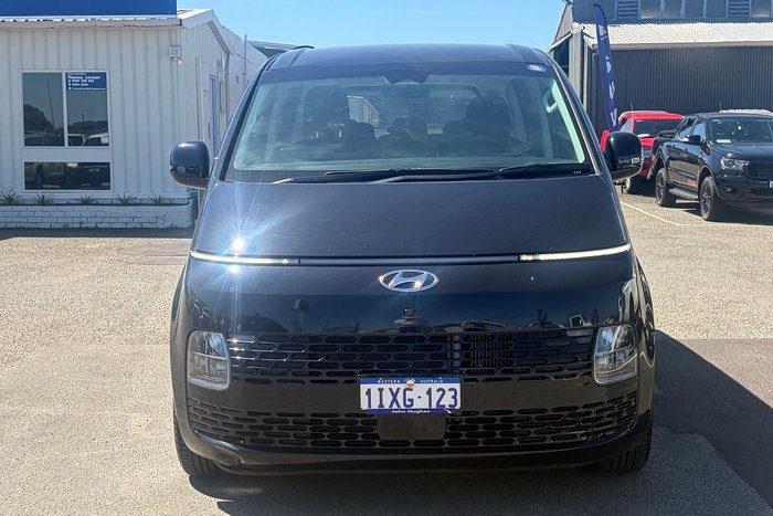 2022 Hyundai STARIA