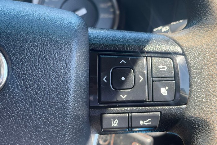 2021 Toyota Hilux SR