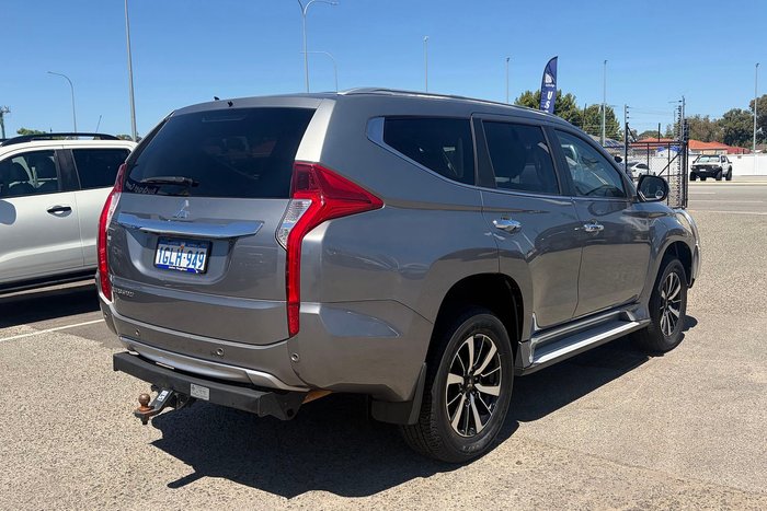 2016 Mitsubishi Pajero Sport GLX