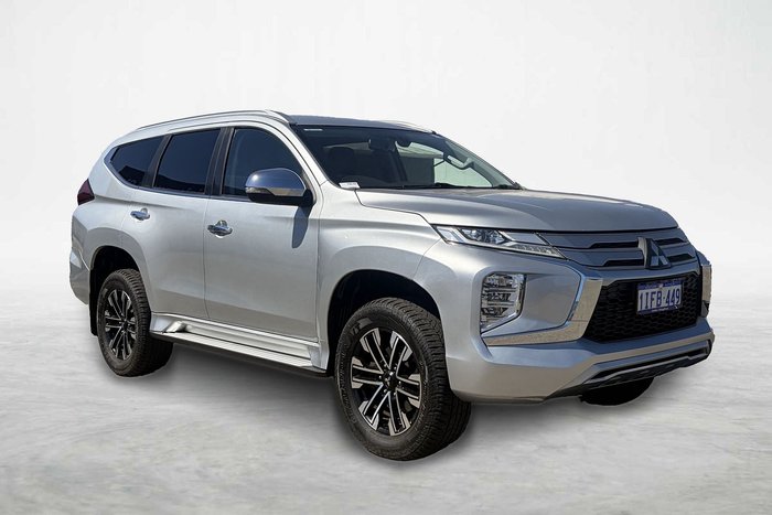 2020 Mitsubishi Pajero Sport GLS