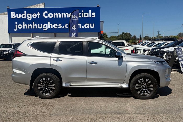 2020 Mitsubishi Pajero Sport GLS
