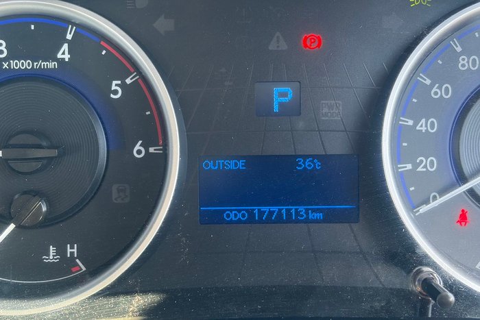 2019 Toyota Hilux SR