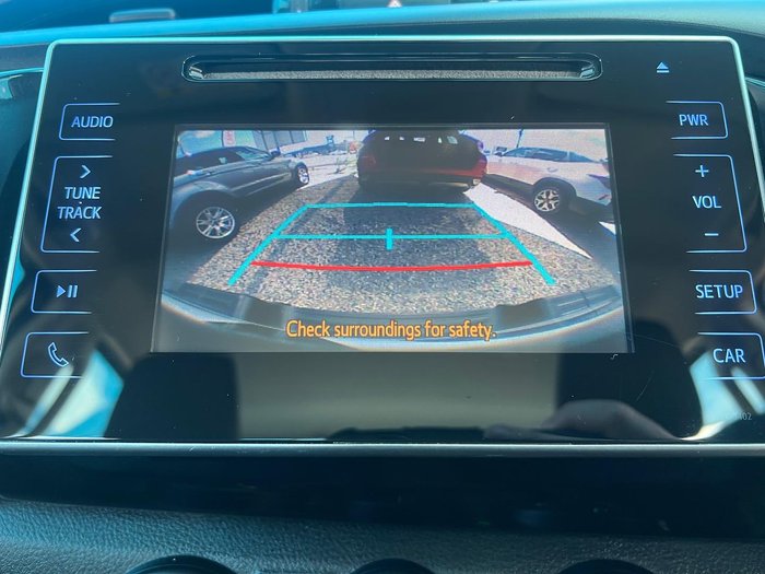 2019 Toyota Hilux Workmate TGN121R 4x2 Glacier White