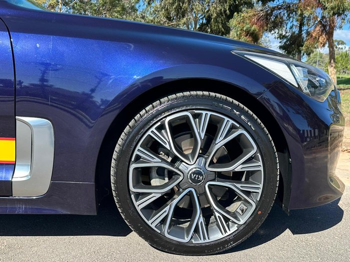 2017 Kia Stinger Rafa Signature Edition