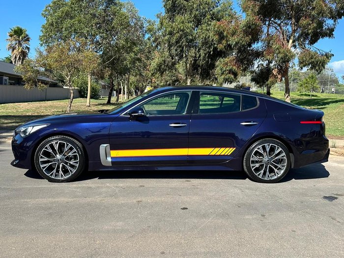 2017 Kia Stinger Rafa Signature Edition
