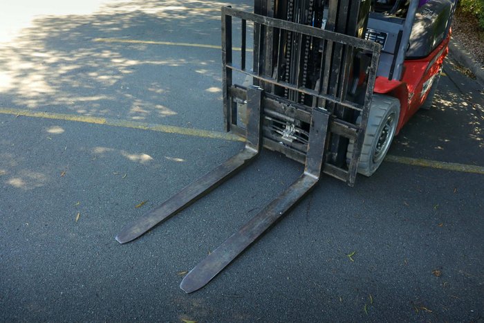 2016 Manitou Mi25g