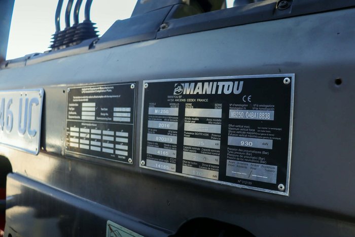 2016 Manitou Mi25g