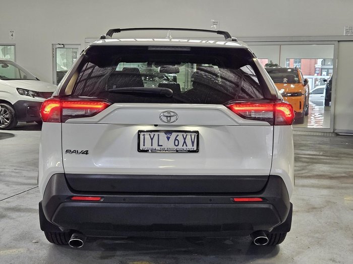 2019 Toyota RAV4 GXL MXAA52R Glacier White