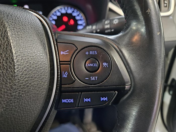 2019 Toyota RAV4 GXL MXAA52R Glacier White